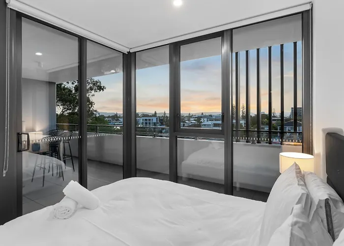 The Haven - Brand New Riverview 2Br With Parking Pool Gym At Surfers Paradise Gold Coast