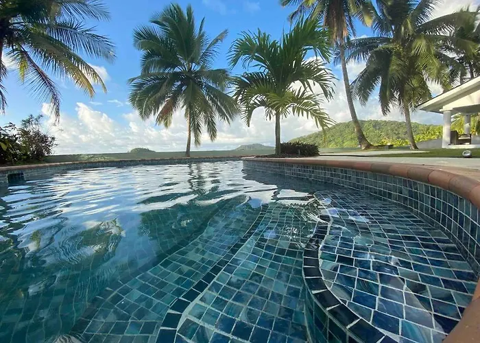 Entire Villa With Pool In Front Of Beach! Portobelo
