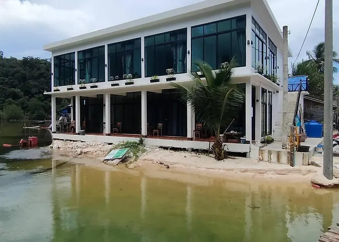 Chener Guesthouse 1 Quince Bed Sea View Room Kaôh Rŭng
