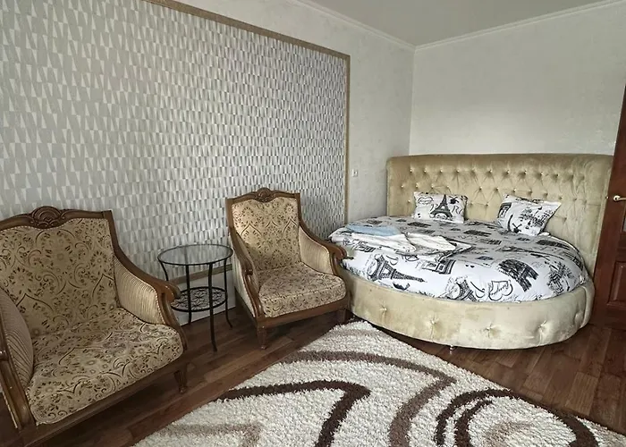 Satpaeva 13 Cozy Studio Apartment In The Center Atyraū