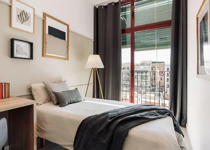 Canyelles - 2 Bedrooms In Sant Antoni Barcelona