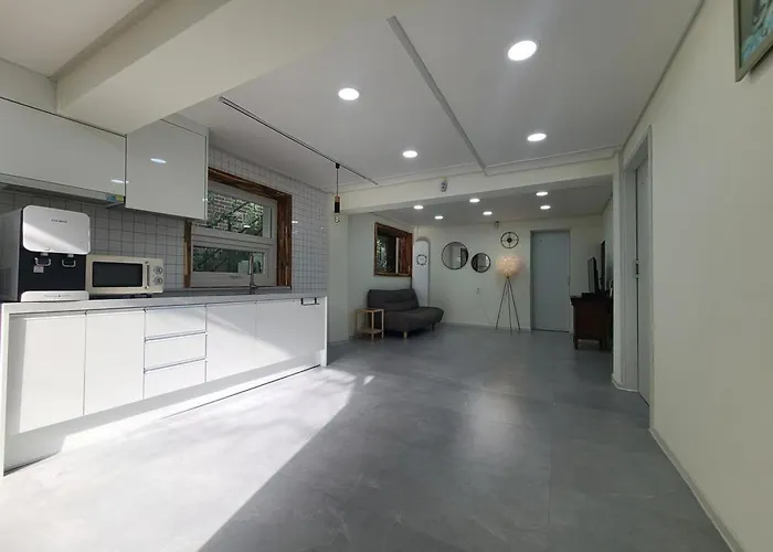 Jeonju Kkol Guest House