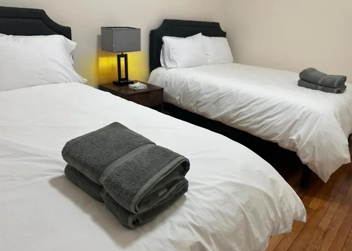 C8 Crown 1 Bedroom Apartment New York