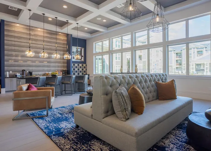 Cullen 4202 I New Construction 2bd Apt I Gated Houston