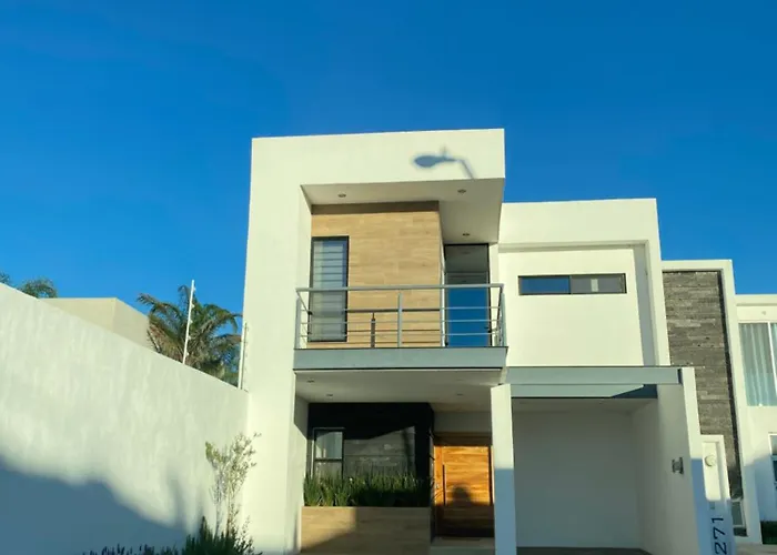 Casa Al Norte Moderna Impecable Ejecutiva Y Familiar Aguascalientes