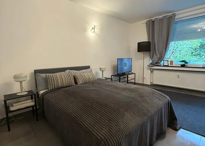 Zentrale ,moderne und stilvolle Wohnung nähe Klinik und Messe Essen
