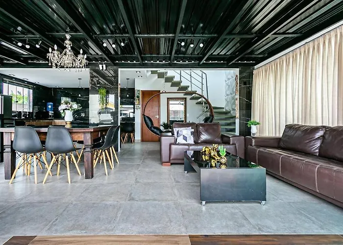 Villa Ponta Mar - Casa Incrivel Com Piscina 280Mts Mar Palhoça