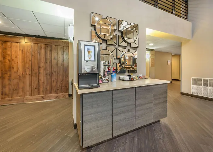 Best Western Plus North Las Vegas Inn&Suites