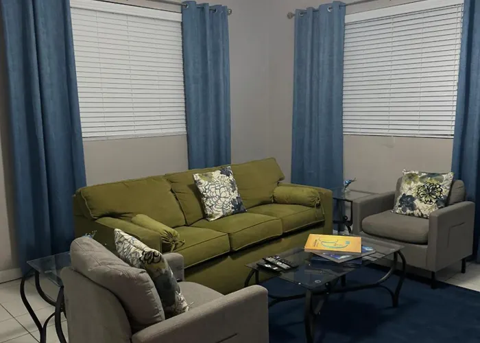 Kozy Bahamas Getaway 25Mins From Airport & Usa Embassy Nassau