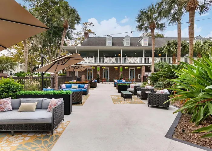 Best Western Plus St. Simons St. Simons Island