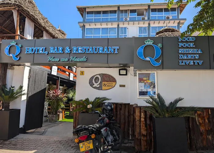 Q2 Bar & Guesthouse Daressalam