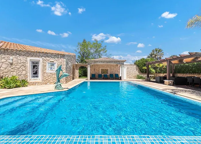 Golfinhos - Magnificent & Spacious 5 Bedroom Villa Carvoeiro 