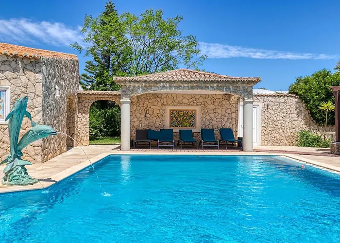 Golfinhos - Magnificent & Spacious 5 Bedroom Villa Carvoeiro 