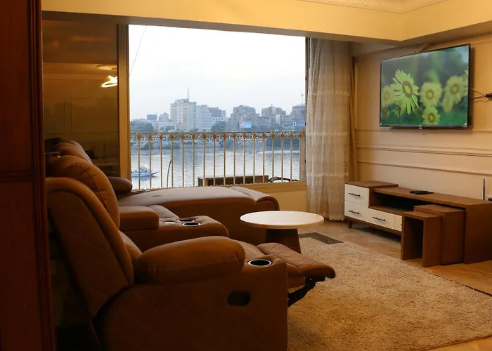 Fantastic Nile View Apartment Kairo