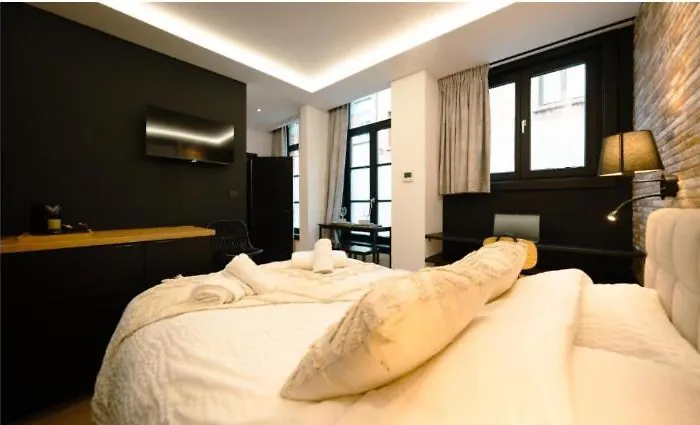 Ferienwohnung Le Pelerin Mons 