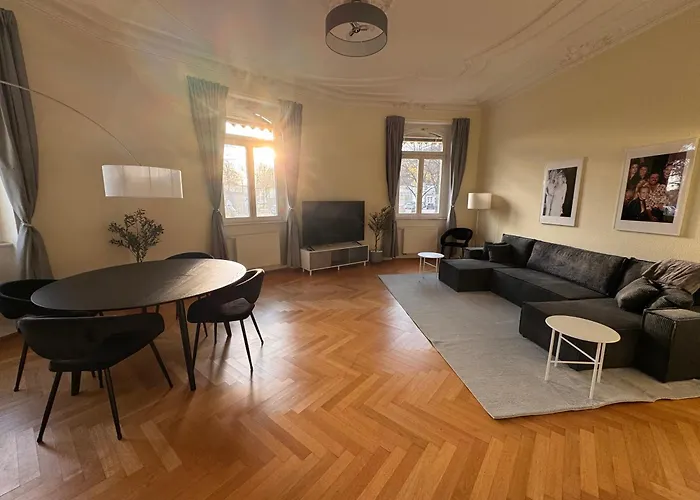Modernes Hochparterre Apartment im Waldstraßenviertel Leipzig