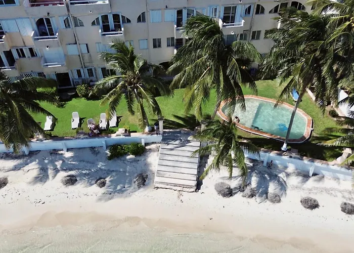 Beautiful Apartment In Cancun Beach Front Ocean View