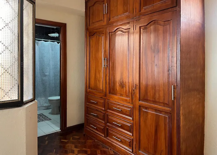 Suite Con Excelente Ubicacion Cuenca