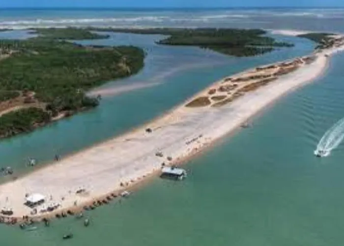 Villa De Casas A Beira Mar Piscina Praia Aracaju
