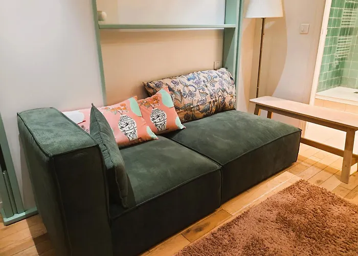 Ferienwohnung Cozy Nest - Montmartre Caulaincourt Paris