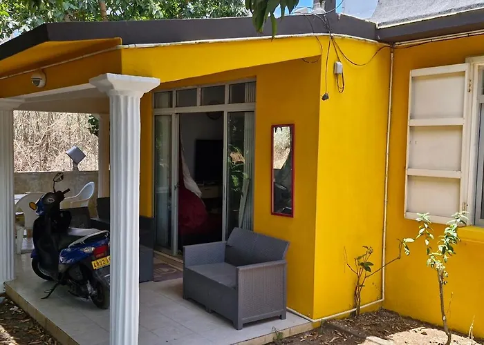 Maison De 3 Chambres A 3 Min A Pied De La Plage Trou aux Biches