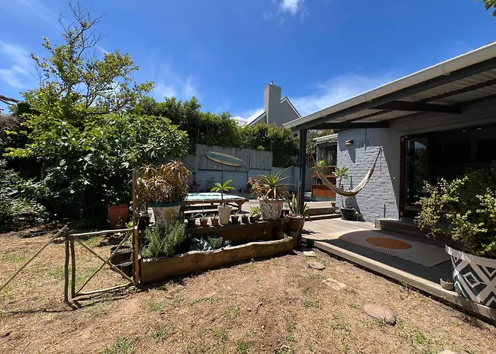 Pool, 3 Bedroom House With En-Suite And King Size Beds Hout Bay