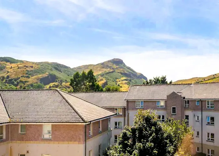 Arthur'S Seat Nest Edinburgh