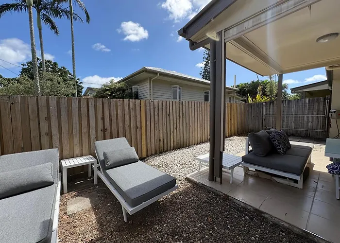 Ferienwohnung 'Coasterly' Osterley Ave Unit 1 Caloundra