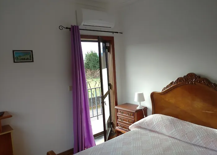 Albergue Constantino Al Paredes de Coura