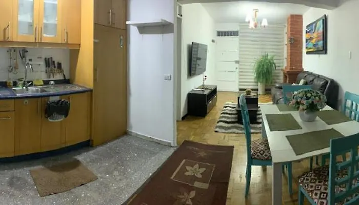 Casa 3 Habitaciones, 3 Camas, Jardin Quito