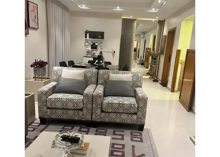 شقة أنيقة واسعة 3 غرف Vip - وصول ذاتي Riadh