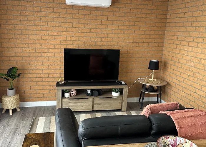 Lbarza Modern 1Br Apartment Close To Cbd Shepparton