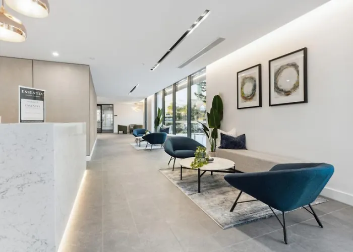 The Sunset - Brand New Modern Riverview 2 Bedroom With Free Parking Pool Gym Gold Coast