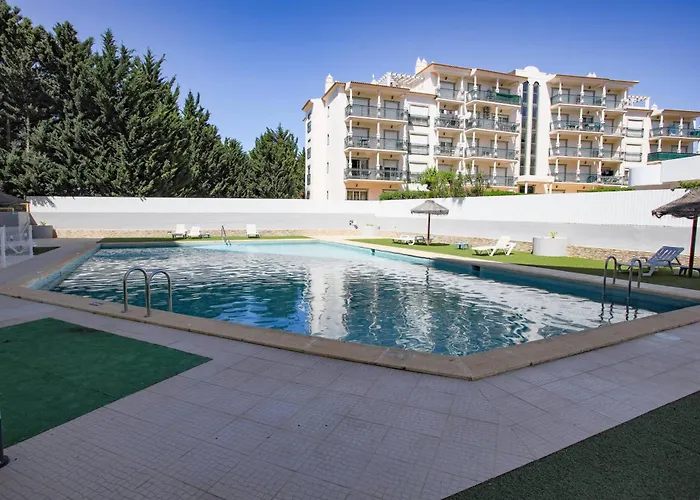 Go4Portugal - Dinis - Luxe Condo With Pool, Airco, Seaview With Two Balcony Albufeira
