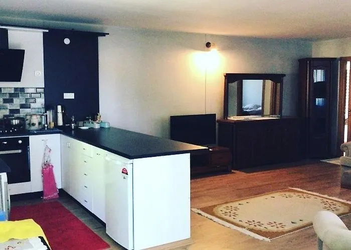 Rahat Bahceli Polonezkoeyde Butik Evimiz Istanbul