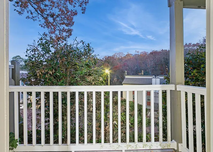 Halsten At Vinings 1505 L 2 Bed 15 Bath Atlanta