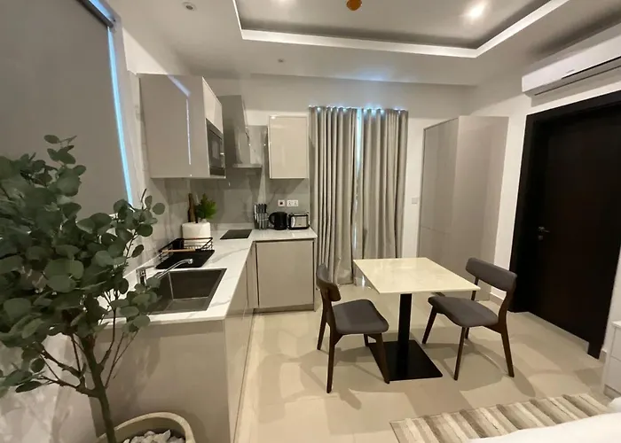 Pearl In The City Cantonment Akkra