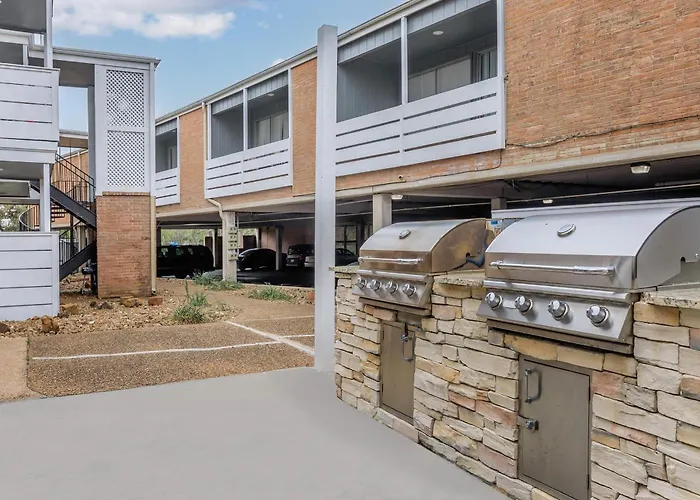 Modern Comfort Easy Access To Bay Area Attractions Houston