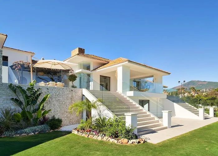 Iconic Exception Villa - Heating Pool & Tennis Marbella