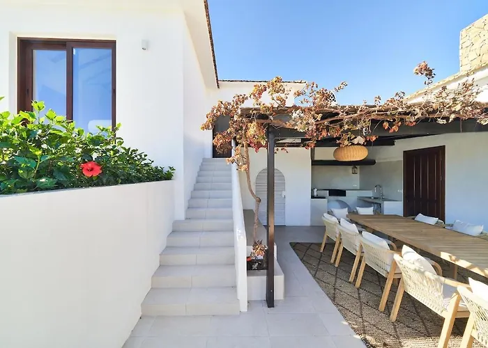 Iconic Exception Villa - Heating Pool & Tennis Marbella