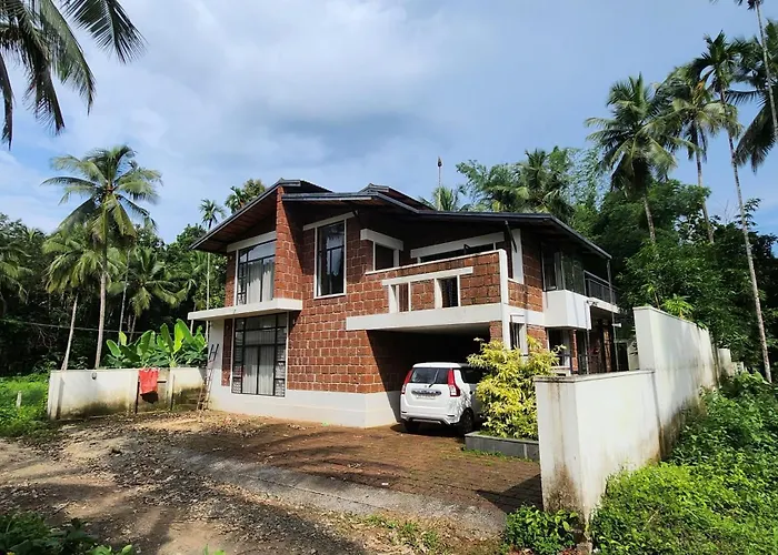 RiverMist Resort Nilambūr
