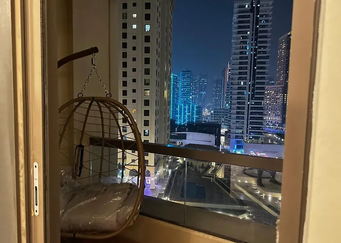 Spacious Bedroom Jbr Walk Near Tram & Beach Dubai