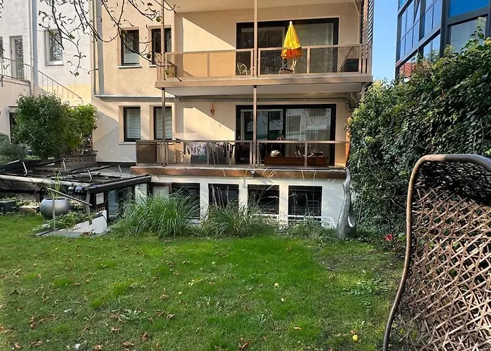 Haj Hannover-Oststadt-Apartment - Zentral, Ruhig & Exklusiv, Mit Garten & Kamin