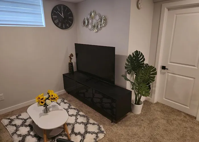Guest Basement Suite In Winnipeg