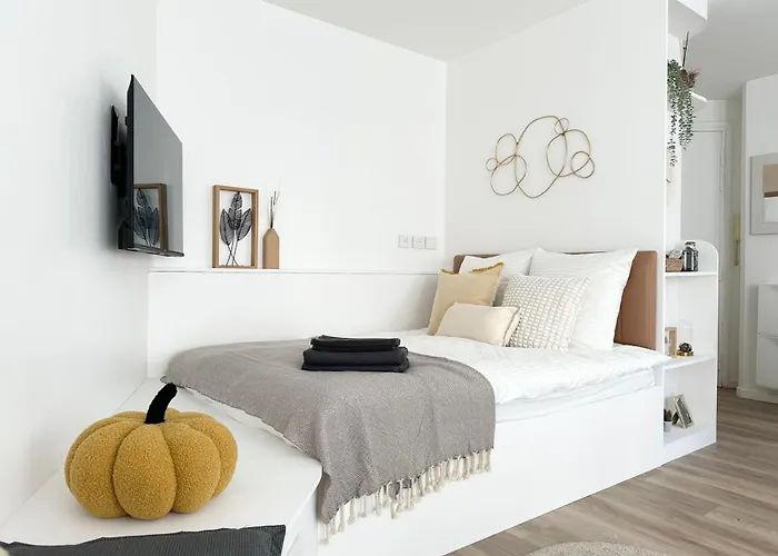 Apt Lumileux With Sunshine Paris