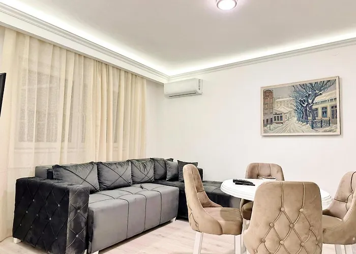 Modern Central Apartments Renovated Belgrad