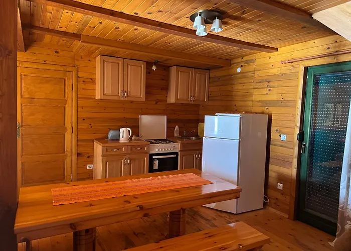 Monutain Lodges Zabljak
