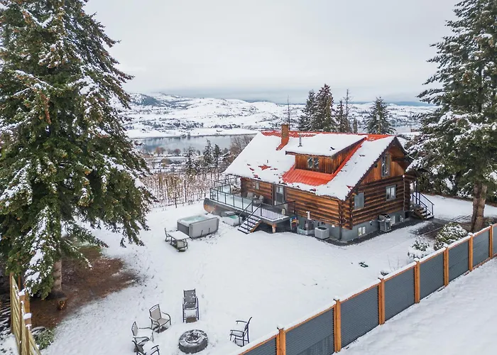 The View Point Lodge Cozy Log House With Hot Tub Vernon