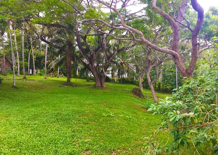 Bluewind Resort Tangalle