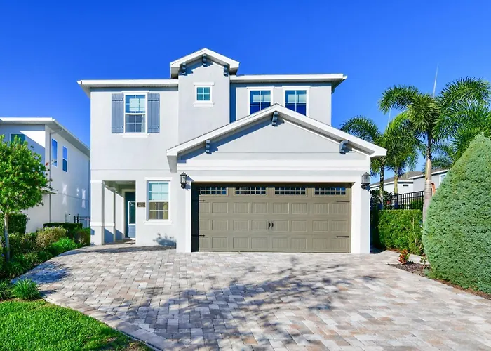 Encore Disney Villa 5 Bedroom Home & Private Pool For 12 Guests 15 Minutes Away From All Disney Parks Orlando